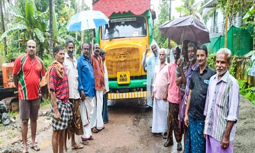 Before the completion of Varatar Bridge