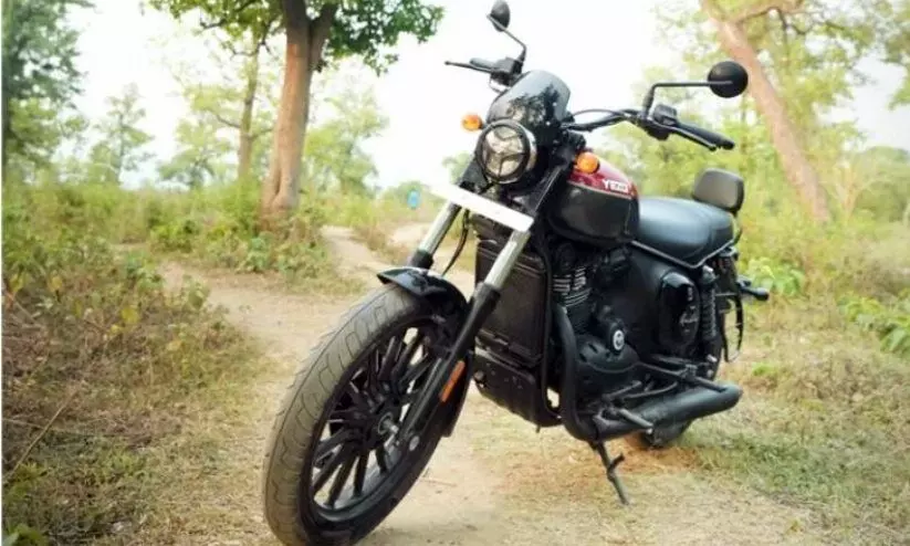 യെസ്ഡി റോഡ്സ്റ്ററിൽ സൗജന്യമായി ട്രെയില്‍ പാക്കും വരുന്നു; വിലയില്‍ മാറ്റമില്ല