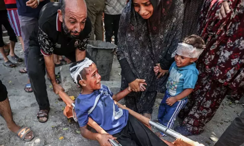 200 യു.എൻ ജീവനക്കാരെ ഇസ്രായേൽ വധിച്ചു; ബോംബിട്ട് തകർത്തത് ഏഴ് യു.എൻ സ്കൂളുകൾ 200 യു.എൻ ജീവനക്കാരെ ഇസ്രായേൽ വധിച്ചു; ബോംബിട്ട് തകർത്തത് ഏഴ് യു.എൻ സ്കൂളുകൾ