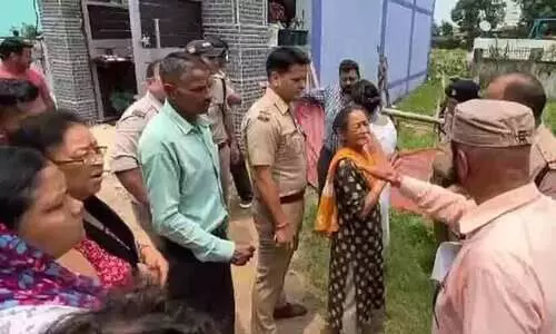 ‘എവിടെ നിങ്ങളുടെ സിന്ദൂരവും താലിയും?’; ഉത്തരാഖണ്ഡിൽ ക്രിസ്തുമത പ്രാർഥനക്കെത്തിയവർക്കു നേരെ ഹിന്ദുത്വസംഘത്തിന്റെ ആക്രമണം