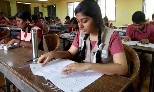 മലപ്പുറം, കാസർകോട് ജില്ലകളിൽ താൽക്കാലിക ബാച്ച് അനുവദിച്ച ഗവ. ഹയർസെക്കൻഡറി സ്കൂളുകളും വിഷയ കോമ്പിനേഷനും