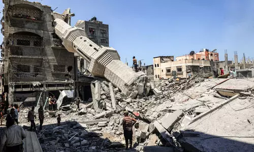 ഗസ്സയിൽ കുരുതിക്കളമായി സ്കൂളുകൾ​​;  24 മണിക്കൂറിനിടെ കൊല്ലപ്പെട്ടത് 81 പേർ