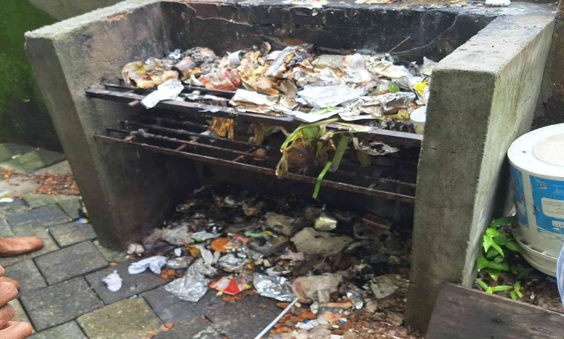 പ്ലാസ്റ്റിക് കത്തിക്കാൻ തന്തൂരി അടുപ്പ്: ഹോട്ടലിന് 5,000 രൂപ പിഴ