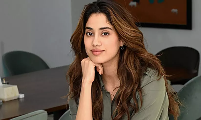 നടി ജാൻവി കപൂറിനെ ആശുപത്രിയിൽ പ്രവേശിപ്പിച്ചു നടി ജാൻവി കപൂറിനെ ആശുപത്രിയിൽ പ്രവേശിപ്പിച്ചു