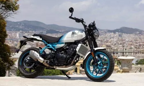 കാത്തിരിപ്പിനു വിരാമം; റോയല്‍ എന്‍ഫീല്‍ഡ് ഗറില്ല 450 വിപണിയില്‍