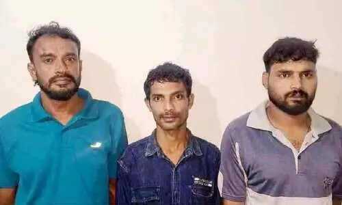 20 ഗ്രാം എം.ഡി.എം.എയുമായി മൂന്നു പേർ പിടിയിൽ 20 ഗ്രാം എം.ഡി.എം.എയുമായി മൂന്നു പേർ പിടിയിൽ