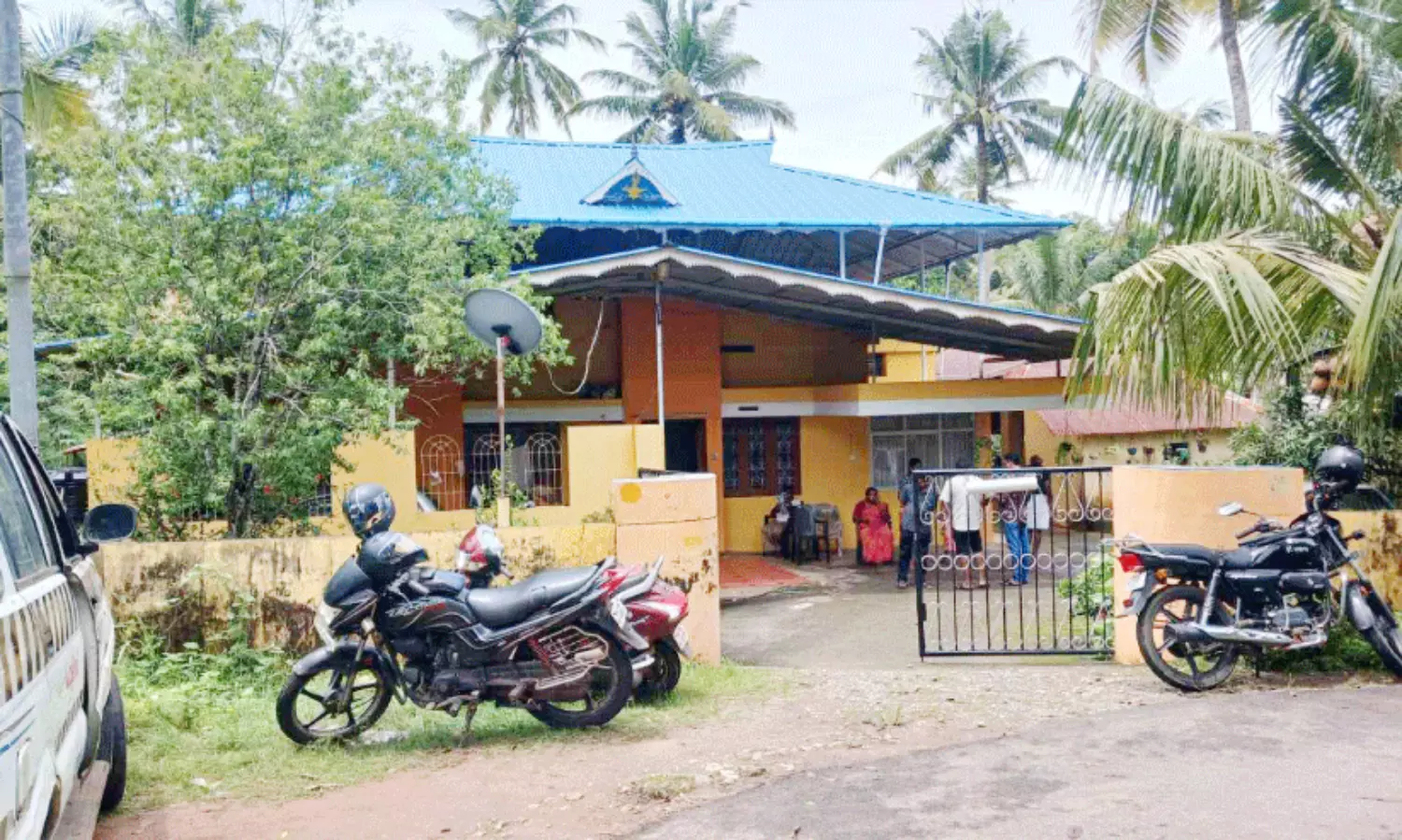ഒറ്റൂരിൽ വീട് കുത്തിത്തുറന്ന് 50 പവൻ കവർന്നു