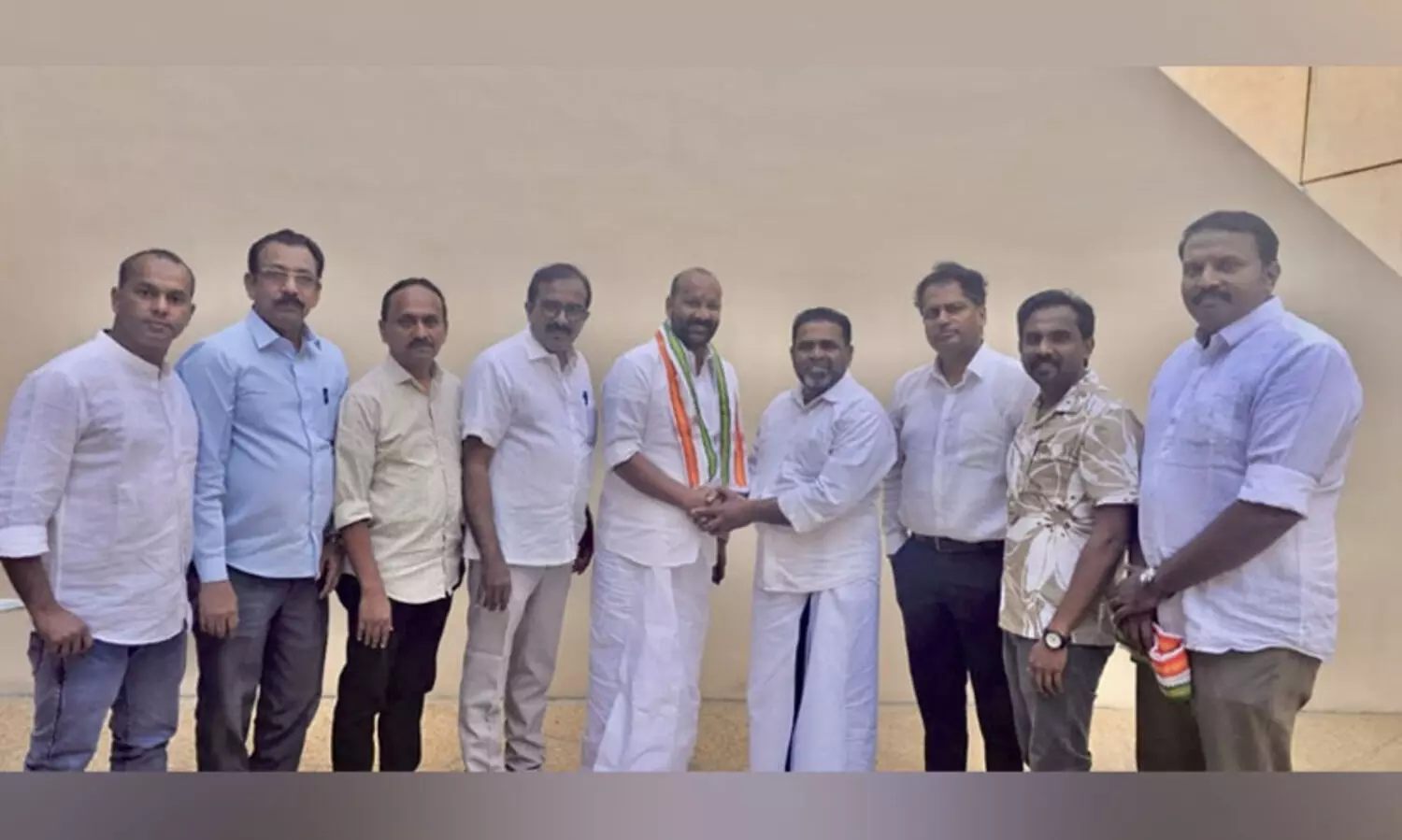 അഡ്വ. അനിൽ ബോസിന് റിയാദിൽ വരവേൽപ്പ്​​