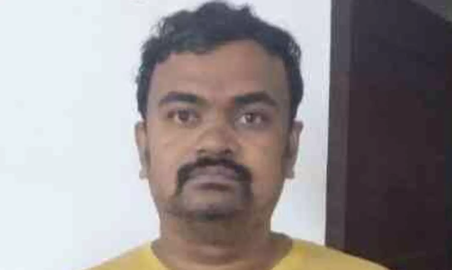 മുഖ്യമന്ത്രിയുടെയും പൊതുമരാമത്ത് മന്ത്രിയുടെയും പേരിൽ വ്യാജ രേഖകൾ ചമച്ച് പണം തട്ടിയ യുവാവ് അറസ്റ്റിൽ