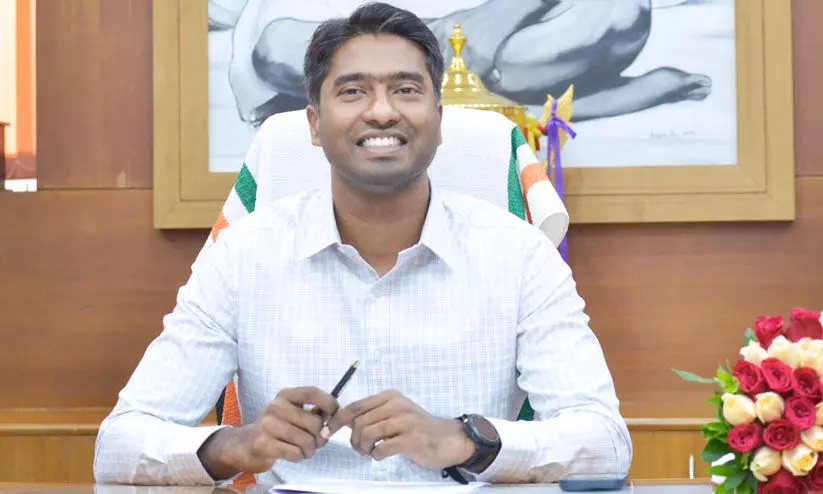 തൃശൂര്‍ കലക്ടറായി അര്‍ജ്ജുന്‍ പാണ്ഡ്യന്‍ ചുമതലയേറ്റു