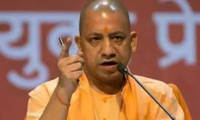 കാവഡ് യാത്ര വിവാദം: പൊലീസ് ഉത്തരവിനുപിന്നാലെ യോഗിയും കാവഡ് യാത്ര വിവാദം: പൊലീസ് ഉത്തരവിനുപിന്നാലെ യോഗിയും