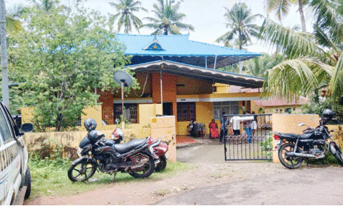 ഒറ്റൂരിൽ വീട് കുത്തിത്തുറന്ന് 50 പവൻ കവർന്നു
