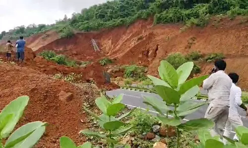 അർജുന്റെ ലക്ഷ്മണേട്ടനും കുടുംബവും ഇനിയില്ല; ആ ഹോട്ടലും മണ്ണെടുത്തു