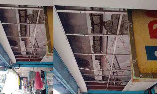 തലശ്ശേരി ജൂബിലി കോംപ്ലക്സിൽ ചോർച്ചക്ക് ശമനമില്ല