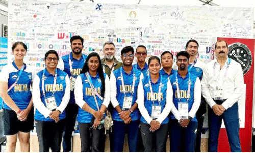 ഇ​ന്ത്യ​യി​ൽ​നി​ന്ന് ആ​ദ്യ​മെ​ത്തി​യ​ത് അ​മ്പെ​യ്ത്തു​കാ​രും തു​ഴ​ച്ചി​ലു​കാ​രും