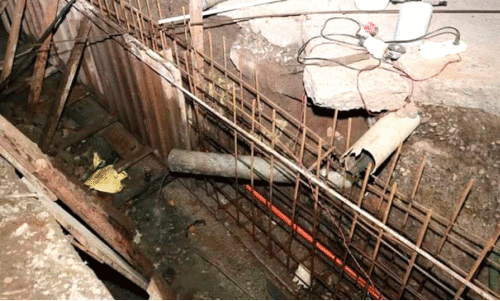 ഓടയിൽ ശുചിമുറി മാലിന്യം; വ്യാപാര സ്ഥാപനങ്ങൾക്കെതിരെ നടപടി