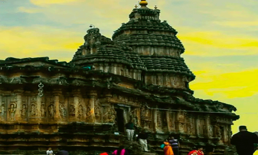 Sringeri temple entry,