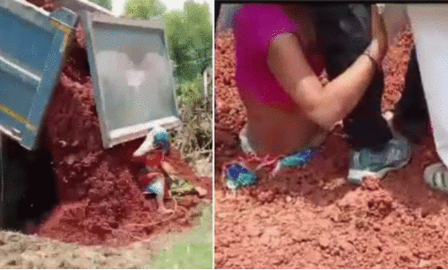 മധ്യപ്രദേശിൽ റോഡ് നിർമ്മാണത്തിനെതിരെ പ്രതിഷേധിച്ച സ്ത്രീകളെ ജീവനോടെ കഴുത്തറ്റം മണ്ണിട്ട് മൂടി