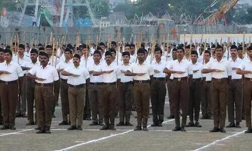 ആർ.എസ്.എസിൽ ചേരാൻ വിലക്ക്:സർക്കാർ തെറ്റ് മനസ്സിലാക്കാൻ വൈകിയെന്ന് മധ്യപ്രദേശ് ഹൈകോടതി