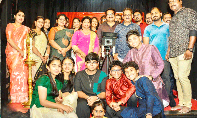 പൂ​ജ ച​ട​ങ്ങ്