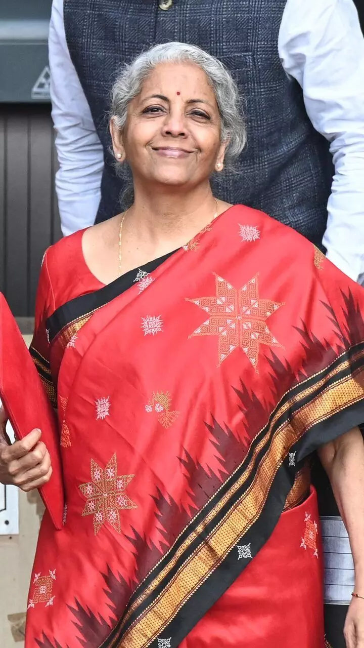 കേന്ദ്രബജറ്റ്: നിർമല സീതാരാമന്റെ പ്രഖ്യാപനങ്ങളിങ്ങനെ...