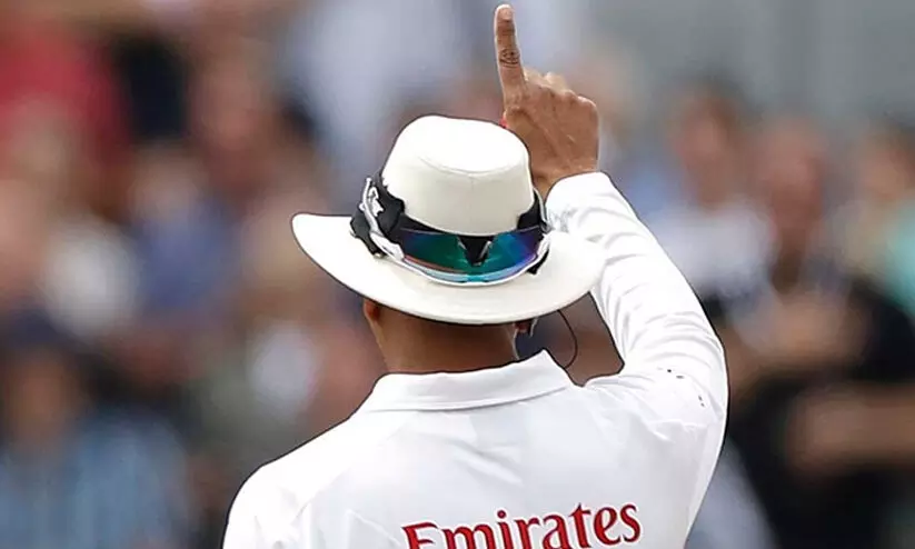 സിക്സടിച്ചാൽ ഔട്ട്! കടുത്ത തീരുമാനം കേട്ട് അമ്പരന്ന് ക്രിക്കറ്റ് ആരാധകർ സിക്സടിച്ചാൽ ഔട്ട്! കടുത്ത തീരുമാനം കേട്ട് അമ്പരന്ന് ക്രിക്കറ്റ് ആരാധകർ