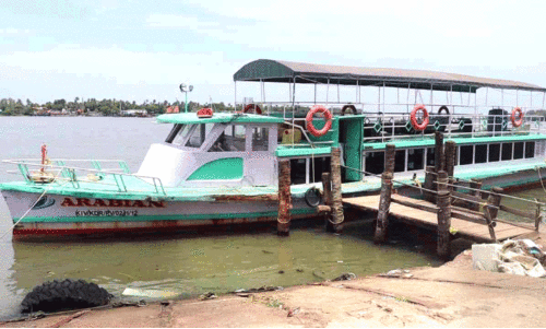 അഴീക്കോട്-മുനമ്പം ഫെറി സർവിസ് സ്തംഭനം അഞ്ചാംദിവസത്തിലേക്ക്