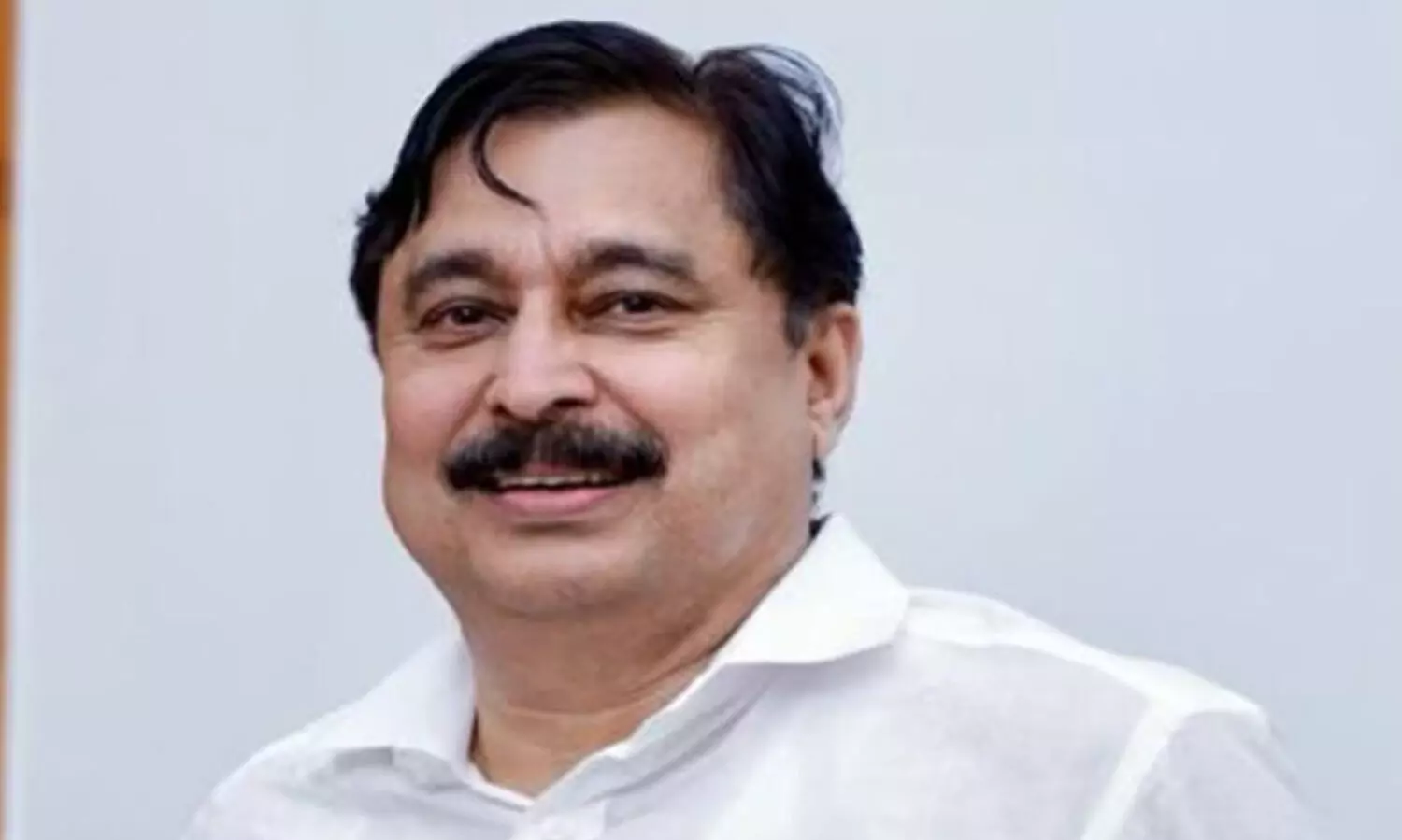 ഒളിമ്പിക്സിനുള്ള മലയാളി താരങ്ങൾക്ക് അഞ്ച് ലക്ഷം വീതം