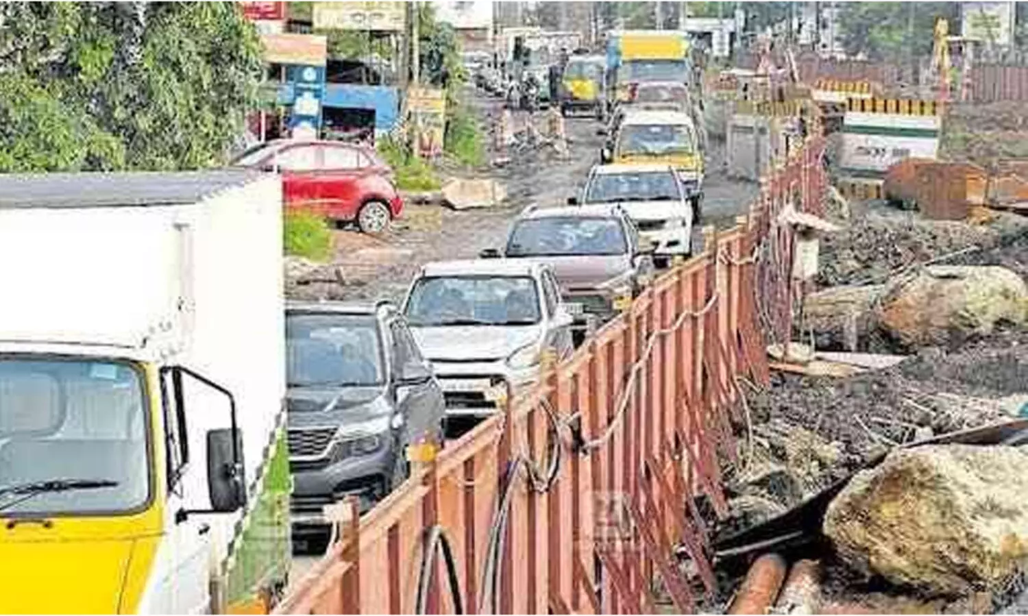 ഉയരപ്പാതയല്ലിത്... ദുരിതപ്പാത: അരൂർ - തുറവൂർ ദേശീയപാതയിൽ മനുഷ്യചങ്ങല ജൂലൈ 30ന്