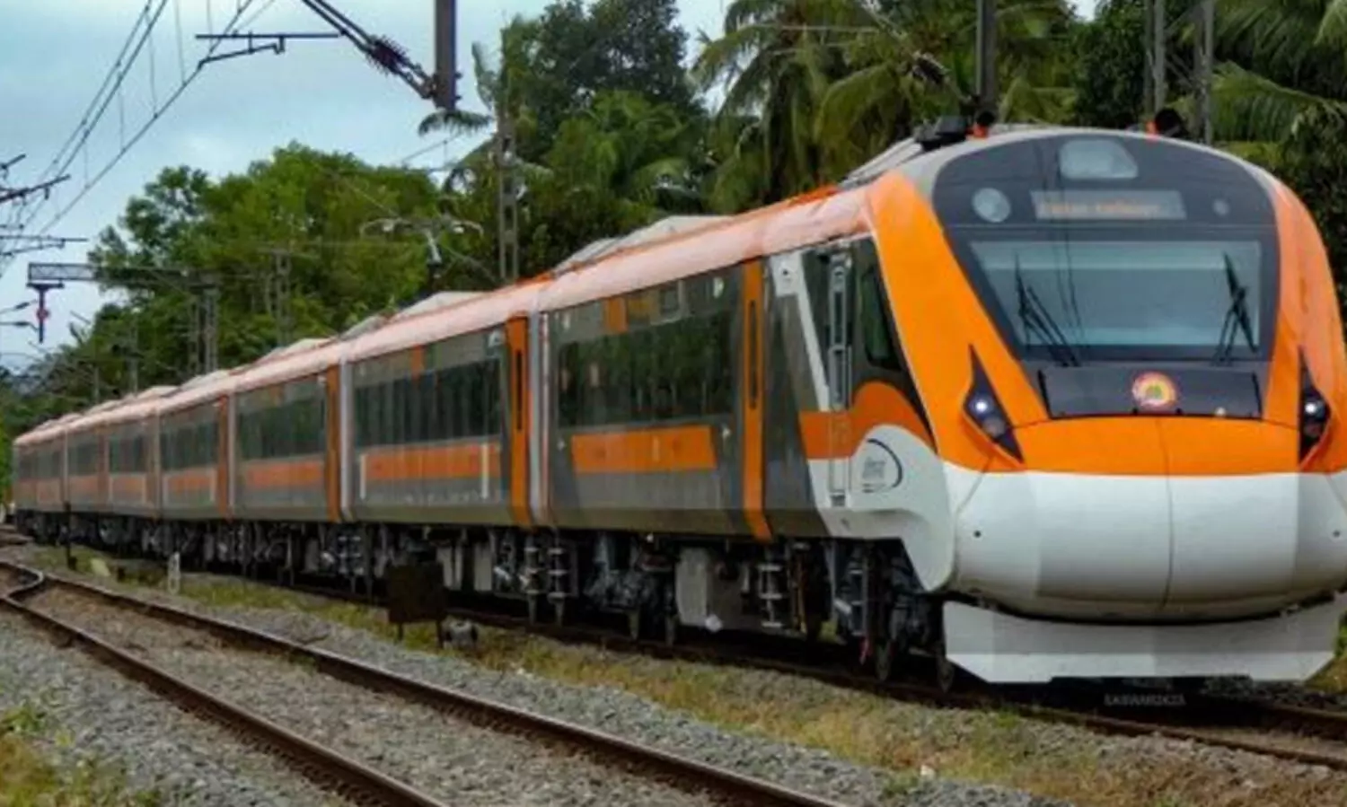 എറണാകുളം-ബംഗളൂരു വന്ദേഭാരത് സ്പെഷൽ അനുവദിച്ചു