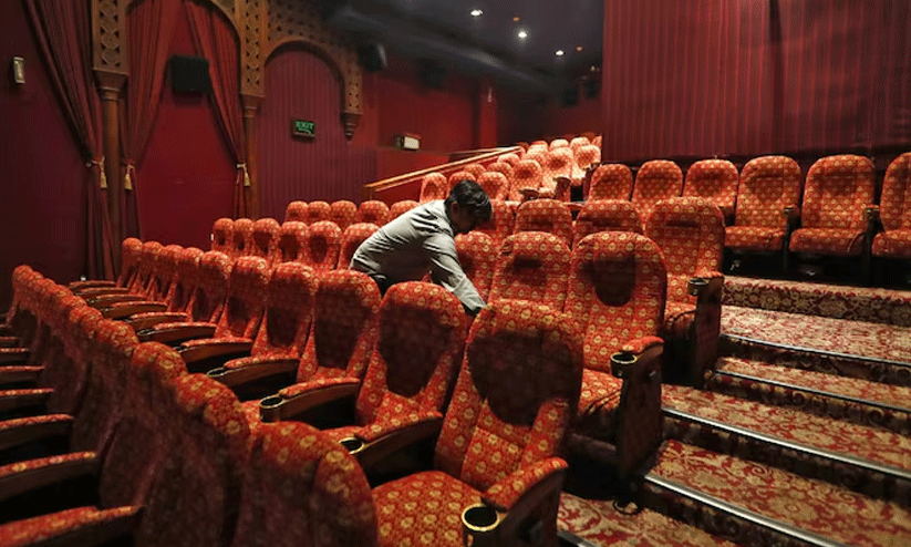 സി​നി​മ ടി​ക്ക​റ്റി​ന് ര​ണ്ട് ശ​ത​മാ​നം സെ​സ് ഏ​ർ​പ്പെ​ടു​ത്തും