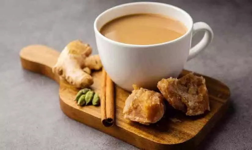 ശർക്കരയിട്ട ചായയോ, പഞ്ചസാരയിട്ടതോ? ഏതാണ് ആരോഗ്യത്തിന് നല്ലത്... ശർക്കരയിട്ട ചായയോ, പഞ്ചസാരയിട്ടതോ? ഏതാണ് ആരോഗ്യത്തിന് നല്ലത്...