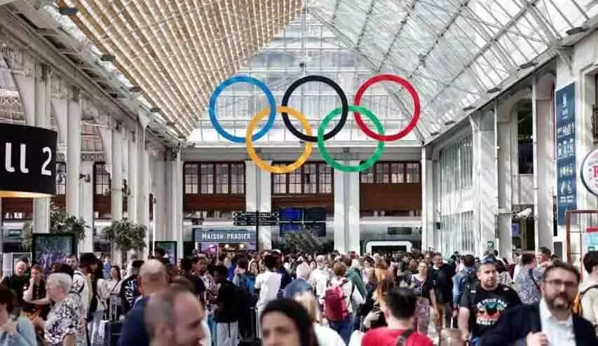 ഫ്രാൻസിലെ അതിവേഗ റെയിൽ ശൃംഖലക്കു നേരെ ആക്രമണം; സംഭവം ഒളിമ്പിക്സ് ഉദ്ഘാടന ചടങ്ങിന് തൊട്ടുമുമ്പ് ഫ്രാൻസിലെ അതിവേഗ റെയിൽ ശൃംഖലക്കു നേരെ ആക്രമണം; സംഭവം ഒളിമ്പിക്സ് ഉദ്ഘാടന ചടങ്ങിന് തൊട്ടുമുമ്പ്