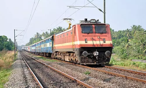 മണ്ണിടിച്ചിൽ: കണ്ണൂർ എക്സ്പ്രസ് ഉൾപ്പെടെ 14 ട്രെയിനുകൾ ആഗസ്റ്റ് നാല് വരെ റദ്ദാക്കി