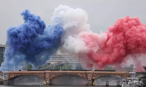 സെൻ നദിക്കരയിൽ ഇനി ഒളിമ്പിക്സോളം; വിസ്മയ കാഴ്ചകളൊരുക്കി പാരിസ് സെൻ നദിക്കരയിൽ ഇനി ഒളിമ്പിക്സോളം; വിസ്മയ കാഴ്ചകളൊരുക്കി പാരിസ്