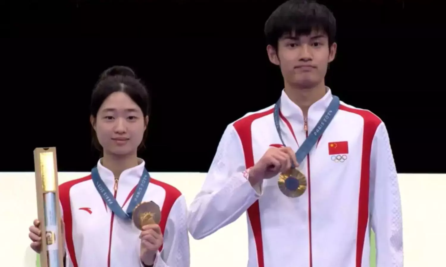 ഒളിമ്പിക്സിലെ ആദ്യ സ്വർണം ചൈനക്ക്; 10 മീറ്റർ മിക്സഡ് റൈഫിളിലാണ് നേട്ടം