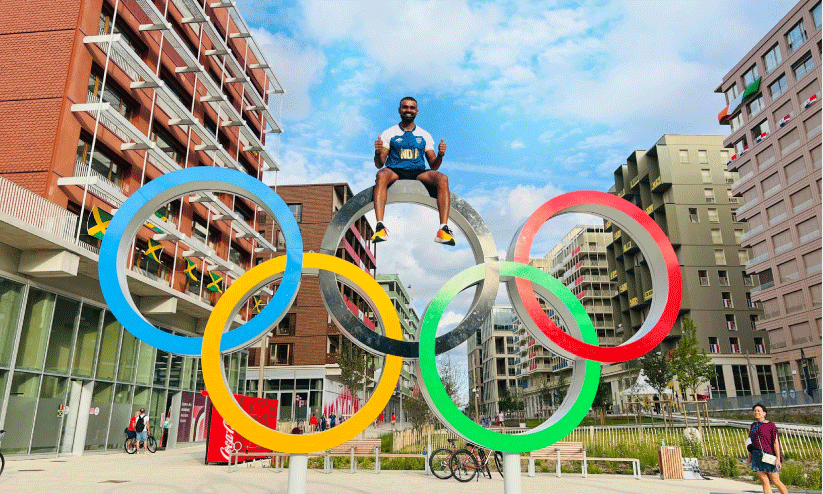 പതക്ക നിറം മാറ്റാൻ