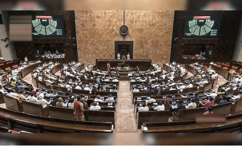 കർഷക വിഷയത്തിൽ രാജ്യസഭയിൽ ബഹളം