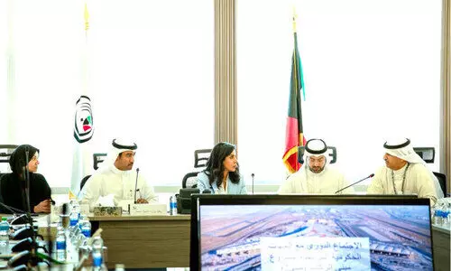 അ​വ​ലോ​ക​ന യോ​ഗം