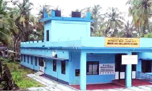 വൈ​ദ്യു​തിയി​ല്ല; അ​നാ​ഥ​മാ​യി കു​ടും​ബാ​രോ​ഗ്യ​കേ​ന്ദ്രം