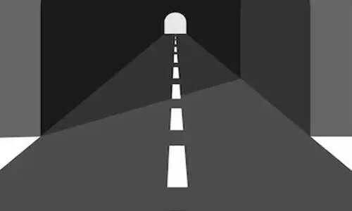 കോ​ഹി​നൂ​രി​ല്‍ അ​ടി​പ്പാ​ത; കെ.​എ​ന്‍.​ആ​ര്‍.​സി.​എ​ല്‍ ഓ​ഫി​സ് ഉ​പ​രോ​ധി​ക്കാ​ന്‍ നീ​ക്കം