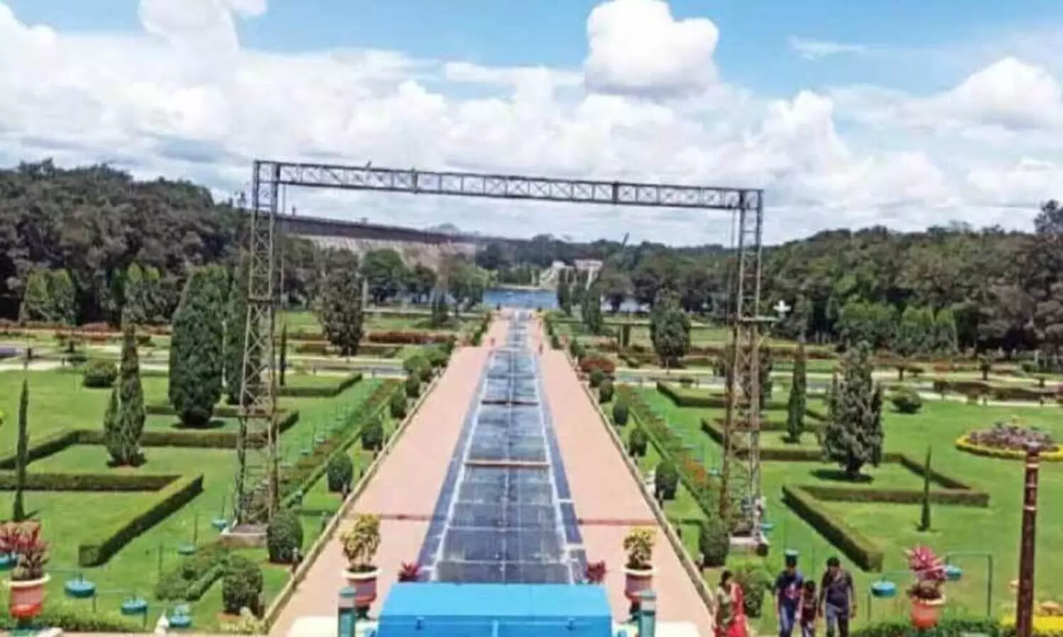 ബൃ​ന്ദാ​വ​ൻ ഉ​ദ്യാ​ന വി​ക​സ​നം; 2663 കോ​ടി​യു​ടെ പൊ​തു-​സ്വ​കാ​ര്യ പ​ങ്കാ​ളി​ത്തം