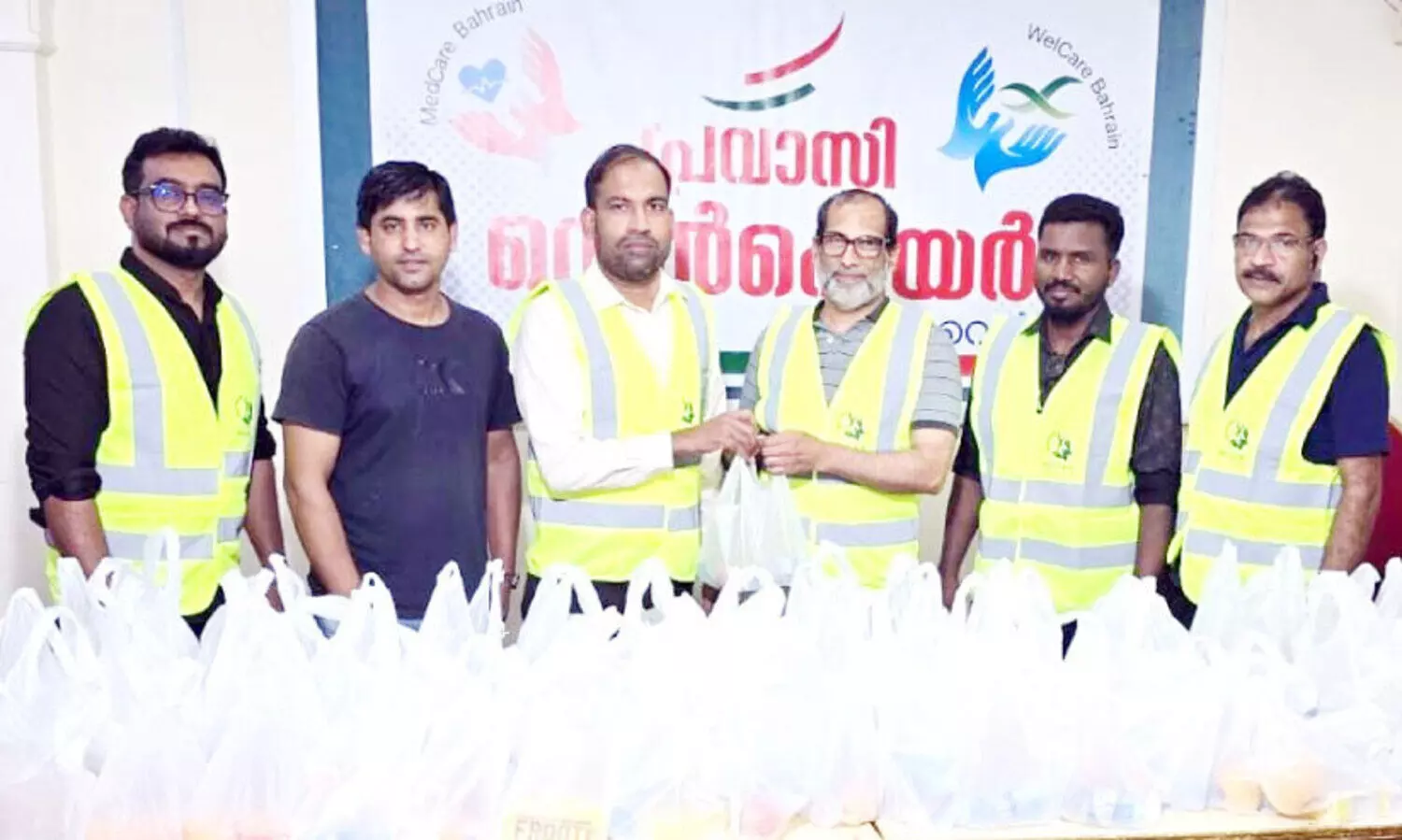 ഉ​ദ്ഘാ​ട​നം