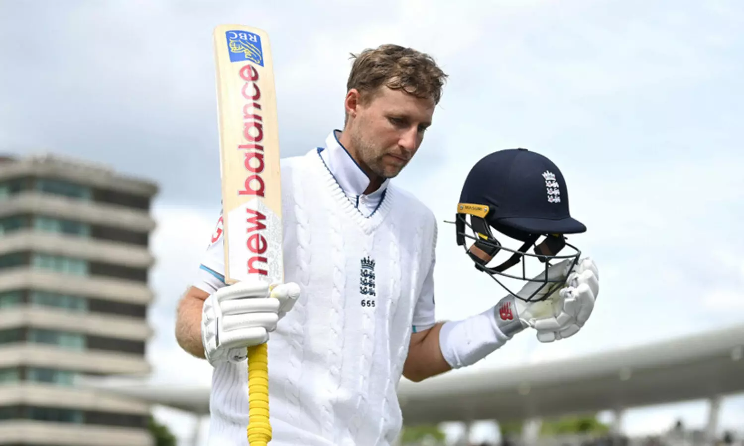 ബി.സി.സി.ഐക്ക് അത് ഒരിക്കലും ഇഷ്ടമാകില്ല; റൂട്ട് സചിനെ മറികടക്കുമോ എന്ന ചോദ്യത്തിന് മറുപടിയുമായി മുൻ ഇംഗ്ലണ്ട് നായകൻ