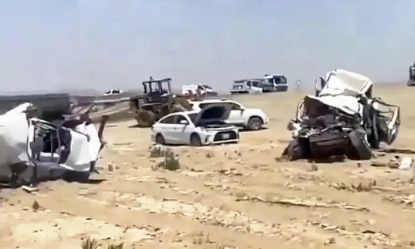 അ​പ​ക​ടം