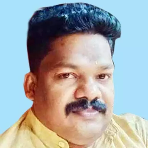 ധ​നേ​ഷ്