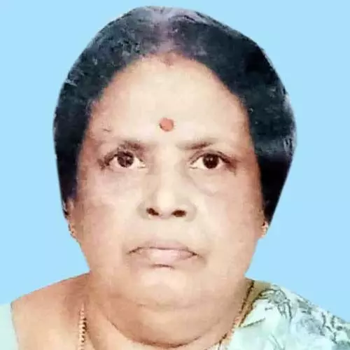 ച​ന്ദ്ര​ലേ​ഖ