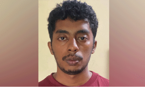 ഓ​ണ്‍ലൈ​ന്‍ വ്യാ​പാ​രം; ആ​റ​ര ല​ക്ഷം ത​ട്ടി​യ​യാ​ൾ പി​ടി​യി​ൽ