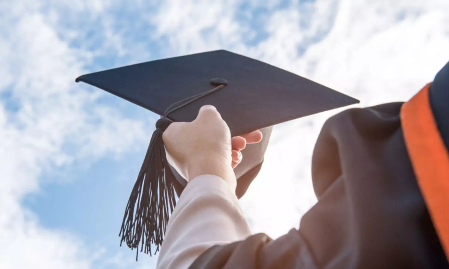 കാരണം വ്യക്തമാക്കാതെ മൂന്ന് വർഷത്തിനിടെ അമേരിക്ക നാടുകടത്തിയത് 48 ഇന്ത്യൻ വിദ്യാർഥികളെ