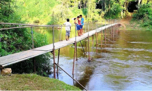 വരുമോ, കാരികുളം കടവിൽ പാലം​?